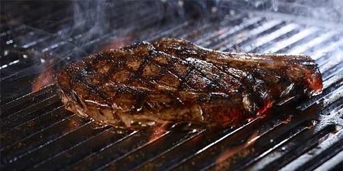 86 STEAK: Kenikmatan yang Menghampiri di Setiap Gigitan